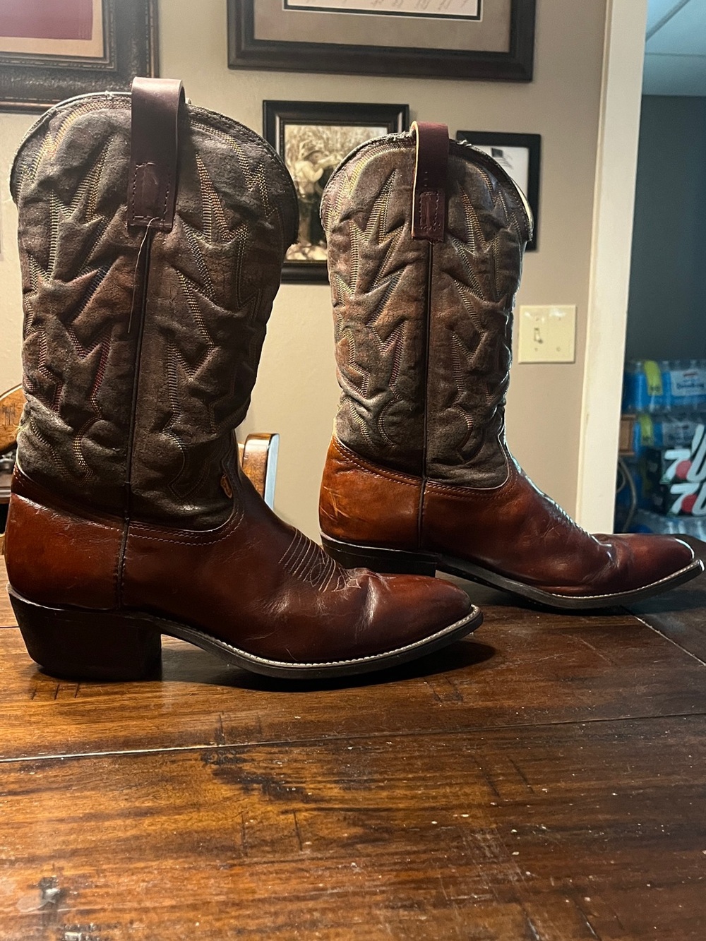 Levi’s Vintage Men’s Cowboy Boots – Size 11 Medium 🤎